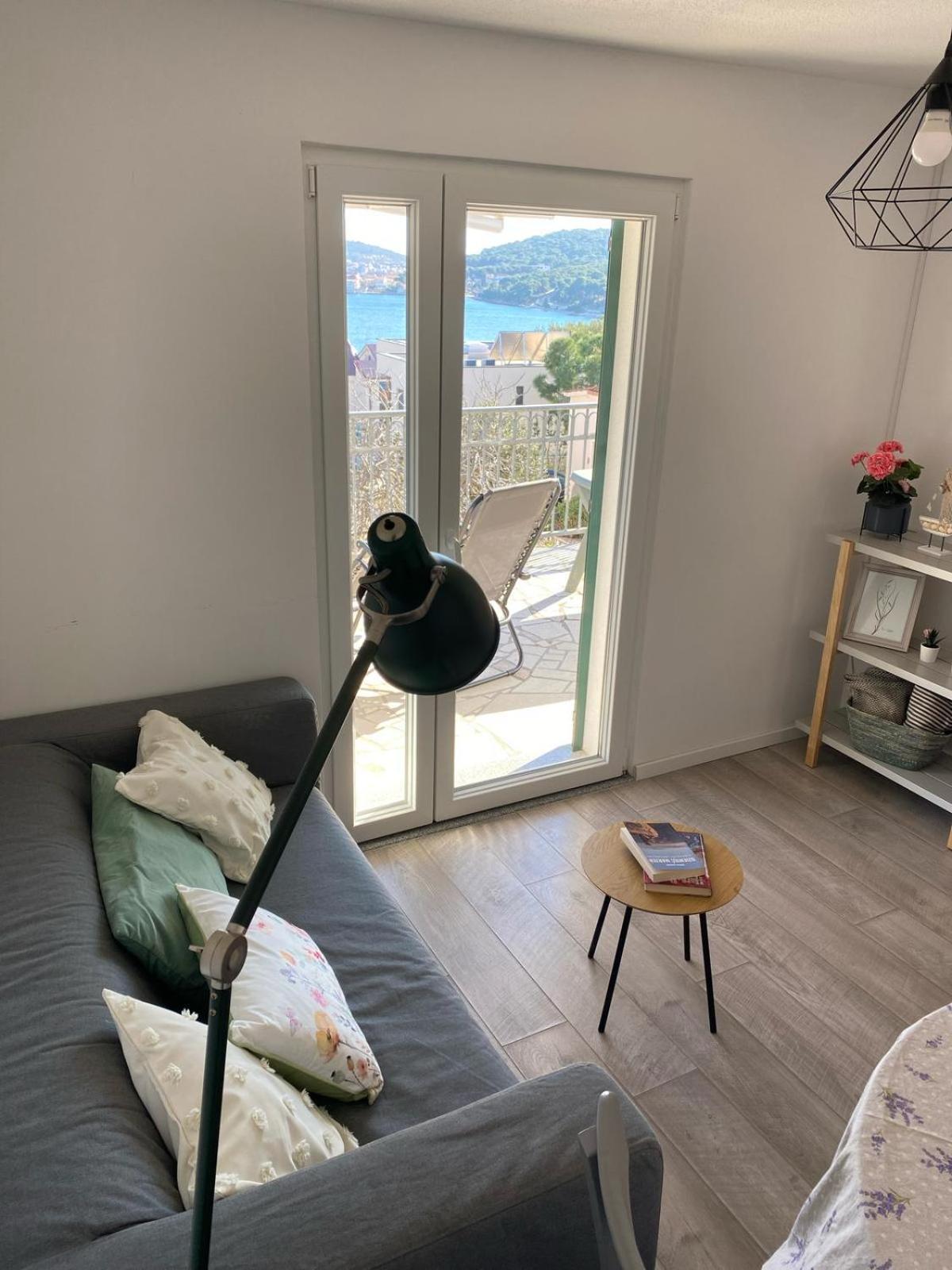 Kn House With Two Apartments Near Sea Рогозница Екстериор снимка